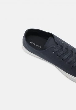 Pier One UNISEX - Zapatillas - Dark Blue, Unisexo -Ofertas Pier One Tienda 06043a44e6b943b6afea1bbe331893f9