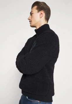 Pier One Hombre Forro Polar - Dark Blue -Ofertas Pier One Tienda 0b27e21a839e4f56af9be8aed42665b4