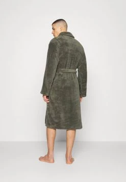 Pier One Hombre Albornoz - Khaki 10 Pier One Hombre Albornoz - Khaki -Ofertas Pier One Tienda 0d2514beb020484c9749e2be7e285026