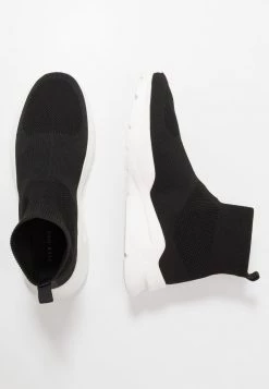 Pier One Hombre Zapatillas Altas - Black/white -Ofertas Pier One Tienda 10ccf7ff9f224e04a47124c133fa2a1f