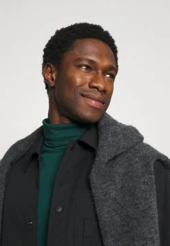 Pier One Hombre Camiseta De Manga Larga - Green -Ofertas Pier One Tienda 19e5a09acbc8464fb4738e5b232ee33d