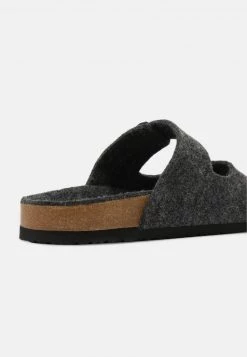 Pier One Unisexo UNISEX - Sandalias Planas - Dark Grey 13 Pier One Unisexo UNISEX - Sandalias Planas - Dark Grey -Ofertas Pier One Tienda 1ecef4c56f4c46a5b15539cf7a7aa952