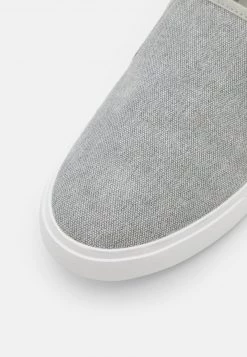 Pier One Unisexo UNISEX - Zapatillas - Grey 13 Pier One Unisexo UNISEX - Zapatillas - Grey -Ofertas Pier One Tienda 255b6f20f0604a38a54d284b099c477d