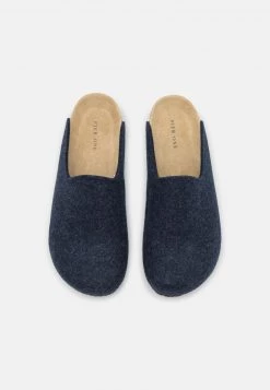 Pier One Unisexo UNISEX - Pantuflas - Dark Blue -Ofertas Pier One Tienda 338c05030330471d8a91e257e1564476