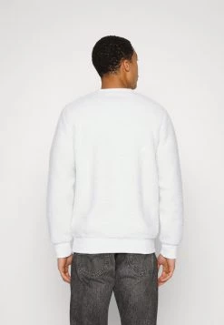 Pier One Hombre Forro Polar - Off White -Ofertas Pier One Tienda 3aa41a498713429f857093a4b15bab81