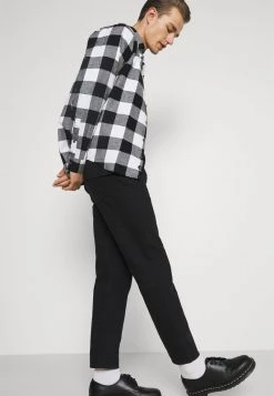 Pier One Hombre Camiseta Estampada - Black -Ofertas Pier One Tienda 3c2bbb5926d9489e8da238c56a6fccad