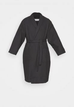 Pier One Hombre Albornoz - Black -Ofertas Pier One Tienda 3f9683b657c14ad1ab2472e22caf4ffc