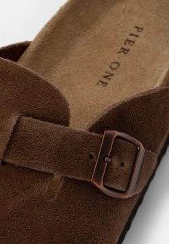 Pier One Unisexo Sandalias Planas - Brown -Ofertas Pier One Tienda 47364cdc1dcd4794860a5f6810594e6c