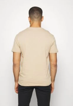Pier One Hombre 3 PACK - Camiseta Básica - Khaki/tan/dark Blue -Ofertas Pier One Tienda 4791eff63e034d17860691ffbf9cb972
