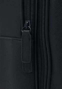 Pier One UNISEX - Mochila - Black, Unisexo 9 Pier One UNISEX - Mochila - Black, Unisexo -Ofertas Pier One Tienda 4bfeeb80163f40bab464fb22e3d46be3