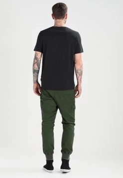 Pier One Hombre Pantalones Cargo - Dark Green -Ofertas Pier One Tienda 4eaeb49137e742b6aaabba65e80c29c8