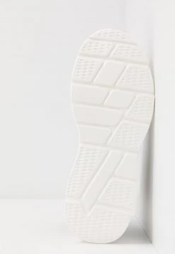 Pier One Hombre Zapatillas Altas - Black/white -Ofertas Pier One Tienda 52b5e07059e148baa03e0194b33ba8c5