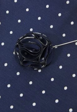 Pier One SET - Corbata - Dark Blue, Hombre -Ofertas Pier One Tienda 5b58e4bb71854ae696dde84ee1063a0b