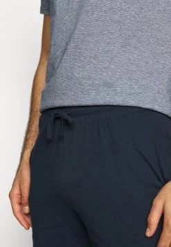 Pier One Hombre Pijama - Dark Blue 11 Pier One Hombre Pijama - Dark Blue -Ofertas Pier One Tienda 5cd278190b7e4ca4a9d8e88f3d1570ec