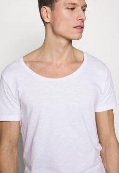 Pier One Hombre Camiseta Básica - Bright White -Ofertas Pier One Tienda 673a9516294949369af94e6780886e05