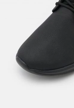 Pier One Unisexo UNISEX - Zapatillas - Black 13 Pier One Unisexo UNISEX - Zapatillas - Black -Ofertas Pier One Tienda 68cab65a4140431fbb4df904d6131624