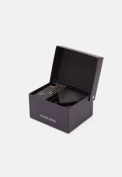 Pier One Hombre SET - Pañuelo De Bolsillo - Black -Ofertas Pier One Tienda 694a847acb5d4452be025fc6f3dd0a29