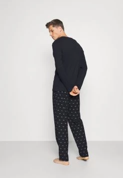 Pier One Hombre Pijama - Dark Blue -Ofertas Pier One Tienda 69572b439d1049c5b6df38084257ba5c