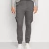Pier One Hombre Pantalones Cargo - Dark Grey 1 Pier One Hombre Pantalones Cargo - Dark Grey -Ofertas Pier One Tienda 6c062bae1187489b8faa254d563dc573