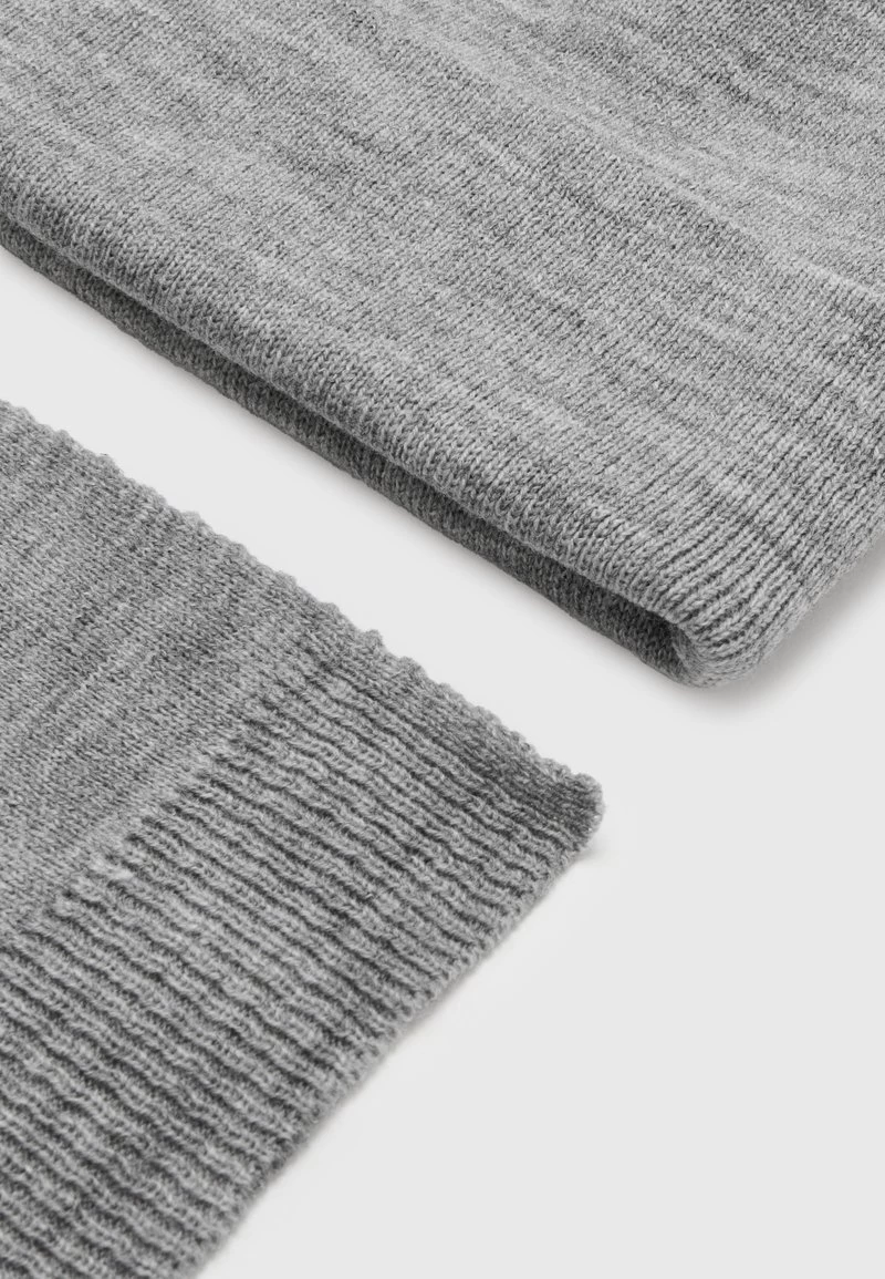 Pier One Unisexo SET UNISEX - Bufanda - Grey 6 Pier One Unisexo SET UNISEX - Bufanda - Grey - Imagen 4