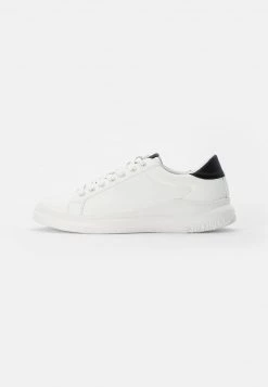 Pier One Unisexo Zapatillas - White Black