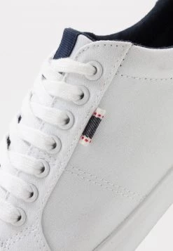 Pier One UNISEX - Zapatillas - White, Unisexo -Ofertas Pier One Tienda 7856d594705f437ba625082461abfdc5