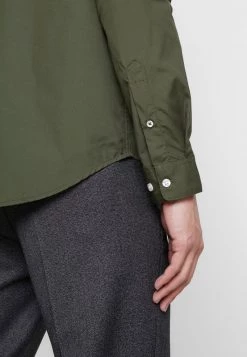 Pier One 2 PACK - Camisa - Oliv/black, Hombre -Ofertas Pier One Tienda 7b6c76a6d504409bac8cbc515151e1f6