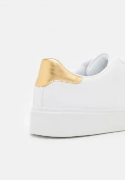 Pier One Unisexo UNISEX - Zapatillas - White/gold -Ofertas Pier One Tienda 92ec12ac22bb415e94b999369d095c3f