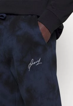 Pier One Hombre TIE DYE JOGGER - Pantalones Deportivos - Dark Blue- Black -Ofertas Pier One Tienda 9ce9f8b9754645d387884d756b5340fb