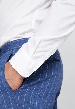 Pier One Hombre 2 PACK - Camisa Elegante - White 13 Pier One Hombre 2 PACK - Camisa Elegante - White -Ofertas Pier One Tienda aac9d6ccd1dd4835ae790e1e3552ae2c