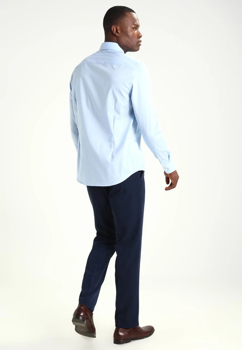 Pier One Hombre Camisa Elegante - Light Blue 5 Pier One Hombre Camisa Elegante - Light Blue - Imagen 3