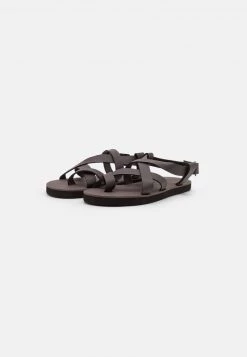Pier One Hombre Sandalias De Dedo - Dark Brown -Ofertas Pier One Tienda b0facb9016ca400f92294e35074c281c