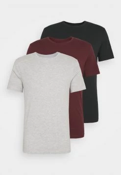 Pier One Hombre 3 PACK - Camiseta Básica - Black/grey/bordeaux 18 Pier One Hombre 3 PACK - Camiseta Básica - Black/grey/bordeaux -Ofertas Pier One Tienda b4adf13b9960406cbe579058828ee383