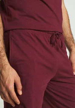 Pier One Hombre SET - Pijama - Bordeaux -Ofertas Pier One Tienda b4f9765870474987bce6ea70421c5ba1