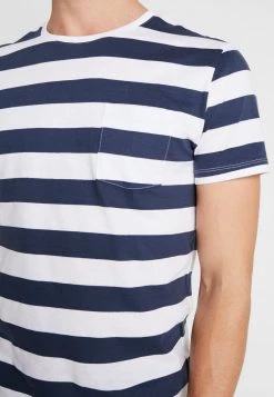 Pier One Hombre Camiseta Estampada - Dark Blue/white -Ofertas Pier One Tienda b66a3877ed11444f92cd03a7772bbe08