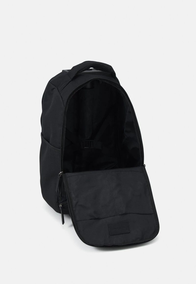 Pier One Unisexo MULTIFUNCTIONAL TROLLEY UNISEX - Mochila - Black 5 Pier One Unisexo MULTIFUNCTIONAL TROLLEY UNISEX - Mochila - Black - Imagen 3