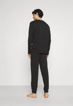 Pier One Hombre Pijama - Black -Ofertas Pier One Tienda b9b8fb88b64649ea840444d93817e424