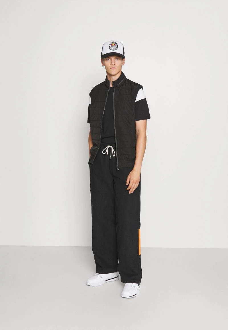 Pier One Hombre SLEEVE BLOCK NEW - Camiseta Estampada - Black/white 4 Pier One Hombre SLEEVE BLOCK NEW - Camiseta Estampada - Black/white - Imagen 2