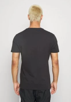 Pier One Hombre 7 PACK - Camiseta Básica - Black 11 Pier One Hombre 7 PACK - Camiseta Básica - Black -Ofertas Pier One Tienda c239e8a3e78042a8accd19b3ccbc3f93