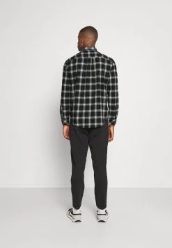 Pier One Hombre Camisa - Black 10 Pier One Hombre Camisa - Black -Ofertas Pier One Tienda c9f40251dccf4fbd9bdaf9cb438b84c5