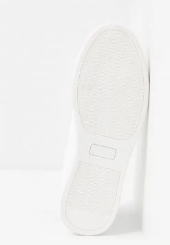 Pier One Unisexo Zapatillas - White 12 Pier One Unisexo Zapatillas - White -Ofertas Pier One Tienda ca3e593abeb04f8aa312ee92e281a541