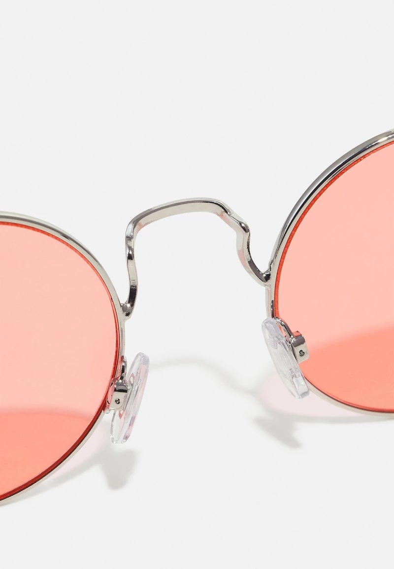 Pier One Unisexo UNISEX - Gafas De Sol - Red 5 Pier One Unisexo UNISEX - Gafas De Sol - Red - Imagen 3