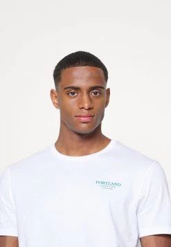 Pier One Hombre GRAPHIC T-SHIRT - Camiseta Estampada - White -Ofertas Pier One Tienda d7c3140737d64223920a97e7b37c5b93