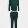 Pier One Hombre Pijama - Dark Green -Ofertas Pier One Tienda d952abdde01a4de2b6d9be97bf5bf13f