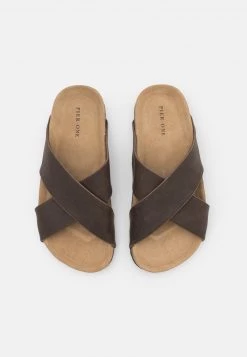 Pier One Unisexo UNISEX - Pantuflas - Brown -Ofertas Pier One Tienda dc950c1c15d94646b16fe41412e2e3c9