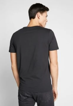 Pier One Hombre Camiseta Estampada - Black -Ofertas Pier One Tienda dc96993931b34e32a68c07b7675e0caf