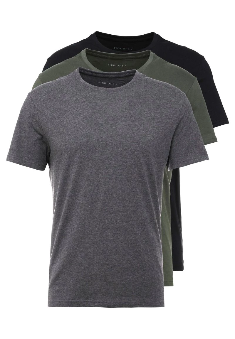Pier One 3 PACK - Camiseta Básica - Black/grey/green, Hombre 8 Pier One 3 PACK - Camiseta Básica - Black/grey/green, Hombre - Imagen 6