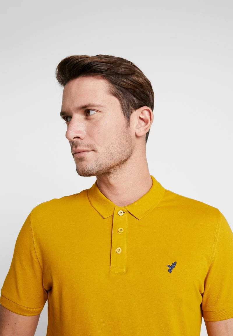 Pier One Hombre Polo - Mustard 6 Pier One Hombre Polo - Mustard - Imagen 4