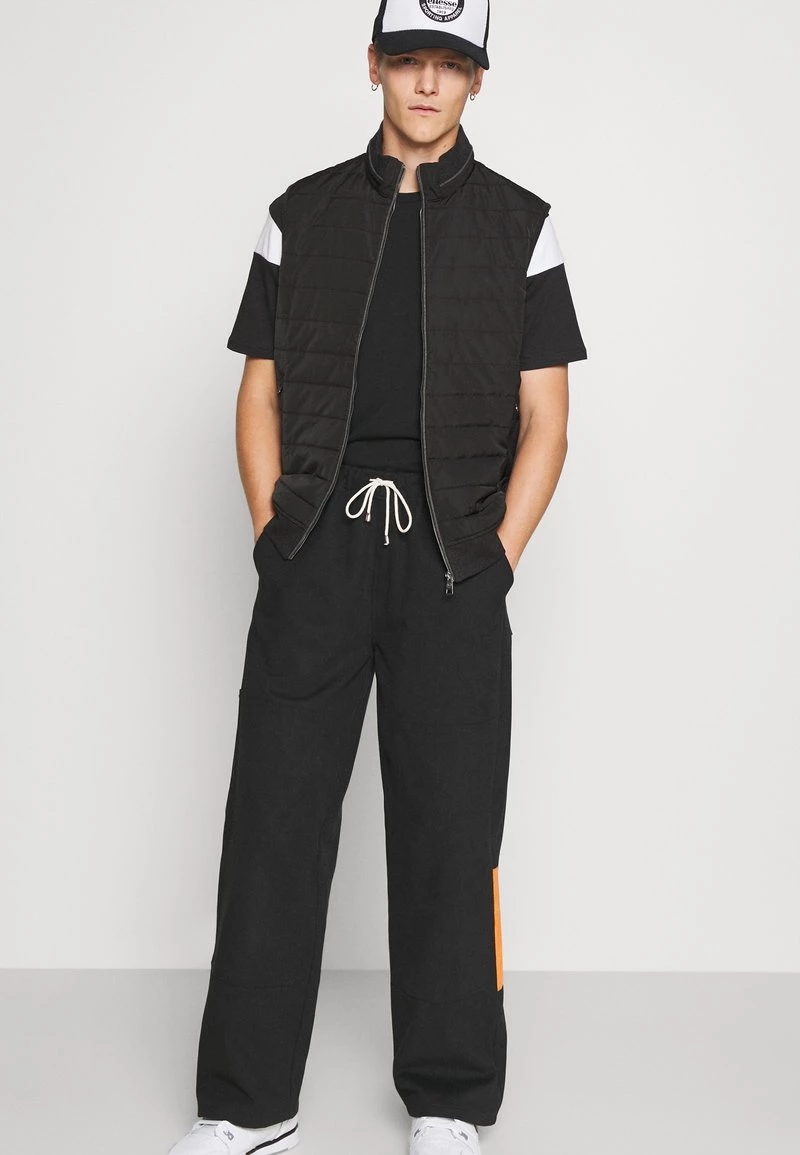 Pier One Hombre SLEEVE BLOCK NEW - Camiseta Estampada - Black/white 6 Pier One Hombre SLEEVE BLOCK NEW - Camiseta Estampada - Black/white - Imagen 4