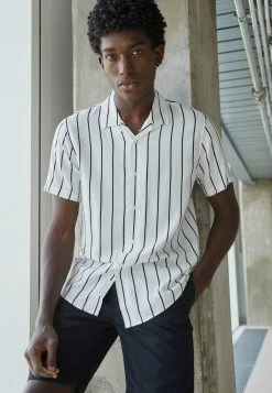 Pier One Hombre 2 PACK - Camisa - Black/white -Ofertas Pier One Tienda e9850c2e54ca4eb6b01614842b047075